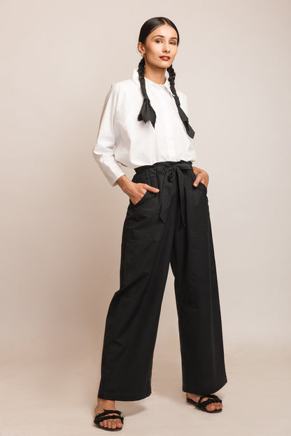 Wide Legged Trouser